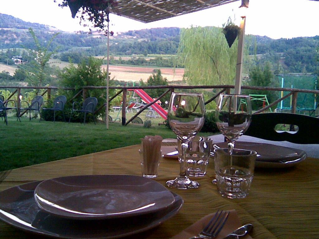 Le Spighe Agriturismo Cesena Bagian luar foto